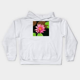 Fuchsia Pink Water Lilly Flower floating in Pond Kids Hoodie